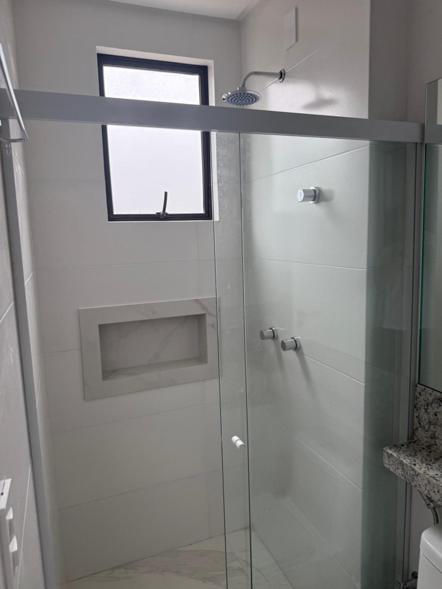 Apartamento Pereque Frente Mar *
